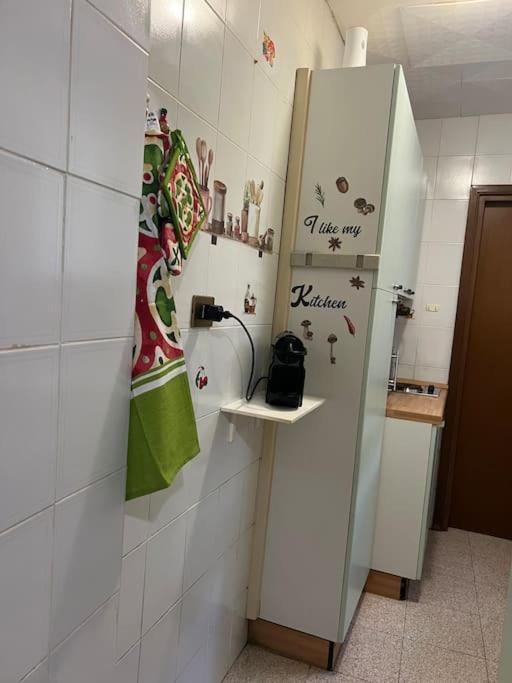 La Tana Moderna Apartman Piacenza Kültér fotó